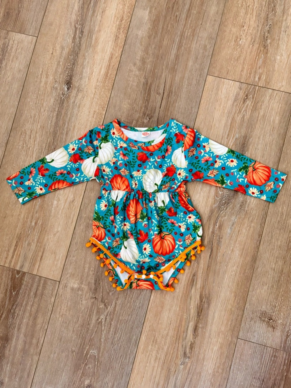 Halloween One Piece Outfit Long‎ Sleeve Cute Pumpkin Romper Size 12-18 Months